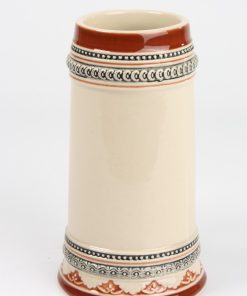 Alternative view of Gutsherren 0,5l, rot